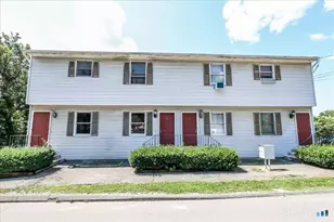 28 Middle St, New Milford, CT 06776 - Photo 1