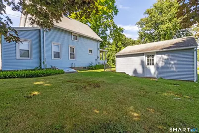 70 Maple Avenue, Montville, CT 06382 - Photo 3