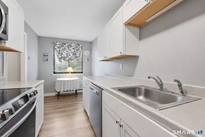 20 Briar Court #20, Cromwell, CT 06416 - Photo 3