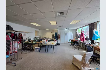 555 Franklin Avenue #1st floor, Hartford, CT 06114 - Photo 9