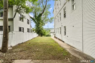 99 Lounsbury Ave, Waterbury, CT 06706 - Photo 21