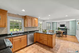 14 Richard Rd, Simsbury, CT 06070 - Photo 15