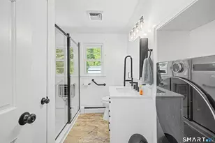 11 Westerly Dr, Enfield, CT 06082 - Photo 17