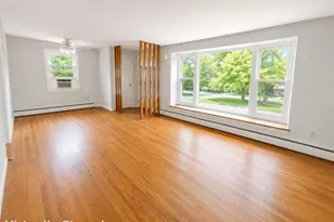 38 Ledyard Ave, Bloomfield, CT 06002 - Photo 5