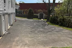 227 E Main St, Middletown, CT 06457 - Photo 3