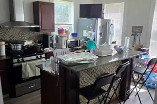 265 Congress Ave, Waterbury, CT 06708 - Photo 3