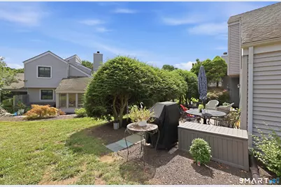 170 Hollister Way South #170, Glastonbury, CT 06033 - Photo 3