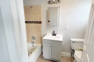 [Address not provided], New Haven, CT 06513 - Photo 5