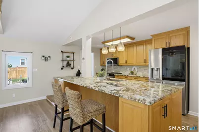 75 Springdale Street, Hamden, CT 06514 - Photo 7
