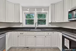 11 Glover Ave, Old Lyme, CT 06371 - Photo 3