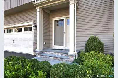 118 Wells View Road #118, Shelton, CT 06484 - Photo 3