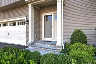 118 Wells View Rd, Shelton, CT 06484 - Photo 3