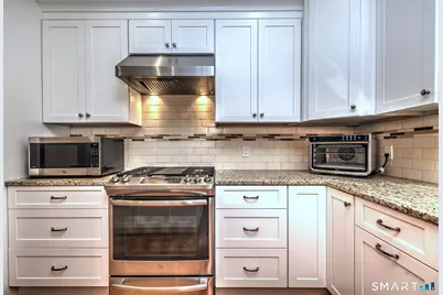 118 Wells View Road #118, Shelton, CT 06484 - Photo 7