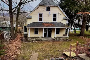 17 Hawthorne Terrace, Torrington, CT 06790 - Photo 1