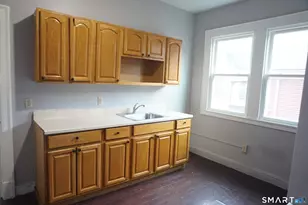 472 Prospect Ave, Hartford, CT 06105 - Photo 13