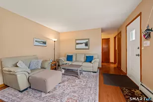 33 Shady Crest Rd, Meriden, CT 06450 - Photo 3