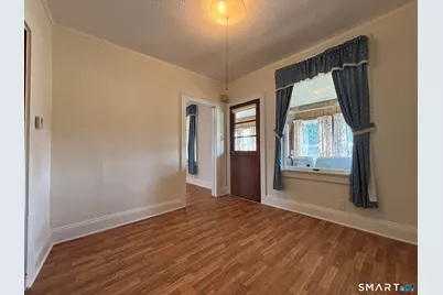 84 Laurel Street, East Hartford, CT 06108 - Photo 9