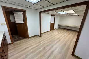 132 Main St, Southington, CT 06489 - Photo 1