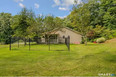 394 Killingly Avenue, Putnam, CT 06260 - Photo 21