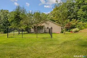 394 Killingly Ave, Putnam, CT 06260 - Photo 21