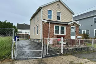62 Clifford St, Bridgeport, CT 06607 - Photo 3