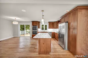 33 Brightwood Ln, West Hartford, CT 06110 - Photo 5