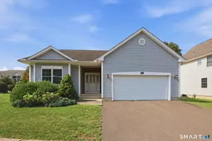21 Merrigan Ln, Windsor Locks, CT 06096 - Photo 1