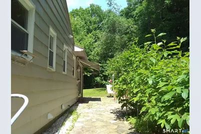 242 Grove Street, Shelton, CT 06484 - Photo 21