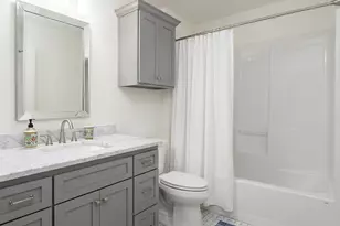 701 Bucks Hl Rd, Waterbury, CT 06704 - Photo 11