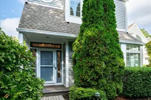 71 Hale Ln, Darien, CT 06820 - Photo 3