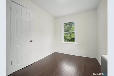 127 Maple Street, Norwich, CT 06360 - Photo 9