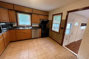 225 Blue Hills Ave, Hamden, CT 06514 - Photo 7