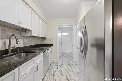 95 Park Avenue #8, Danbury, CT 06810 - Photo 3
