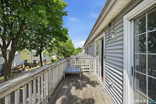 95 Park Ave, Danbury, CT 06810 - Photo 17