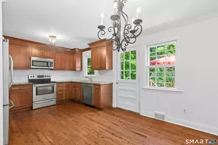 14 Down River Rd, New Canaan, CT 06840 - Photo 9
