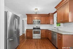 14 Down River Rd, New Canaan, CT 06840 - Photo 9