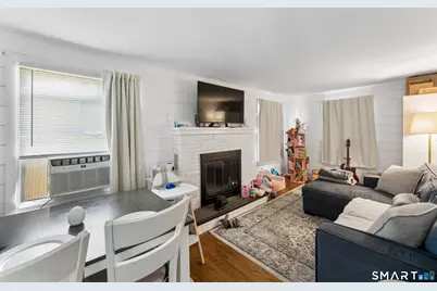 40 Mills Avenue, Milford, CT 06460 - Photo 7
