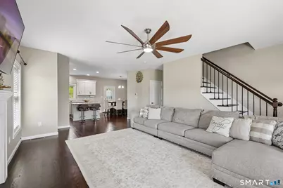 17 Sea View Terrace, Waterford, CT 06385 - Photo 3