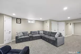 17 Seaview Ter, Waterford, CT 06385 - Photo 21