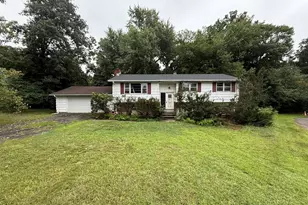 9 Pleasant Dr, North Haven, CT 06473 - Photo 1