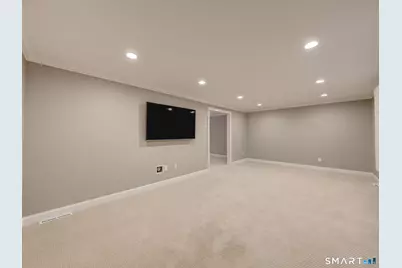 291 Currier Drive, Orange, CT 06477 - Photo 5