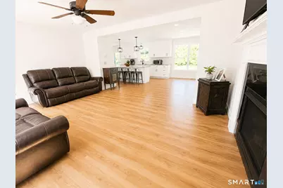3 Logans Way, Sterling, CT 06377 - Photo 9