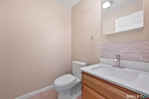 42 Highland Rd, Stamford, CT 06902 - Photo 7