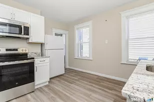 885 Grand St, Bridgeport, CT 06604 - Photo 13