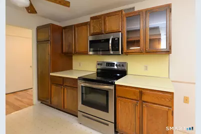 682 Heritage Village #A, Southbury, CT 06488 - Photo 9