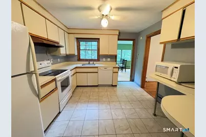 4 Austin Dr Extension, Easton, CT 06612 - Photo 17
