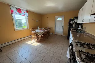 679 Norman St, Bridgeport, CT 06605 - Photo 15