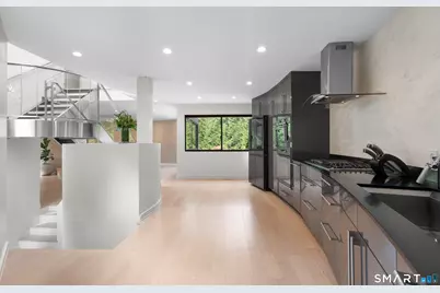 210 Red Fox Road, Stamford, CT 06903 - Photo 23