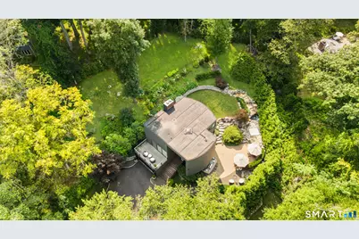 210 Red Fox Road, Stamford, CT 06903 - Photo 3