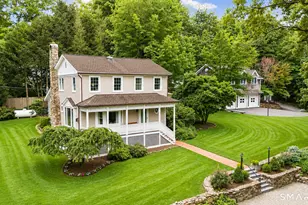 22 Buckskin Ln, Oxford, CT 06478 - Photo 1